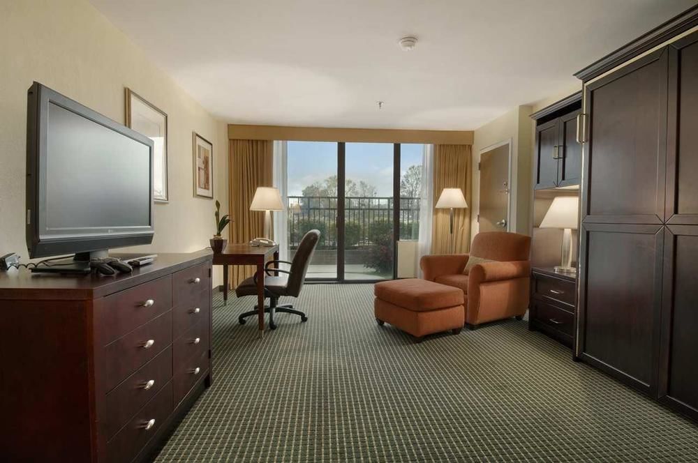Travelodge By Wyndham Lafayette Exteriör bild